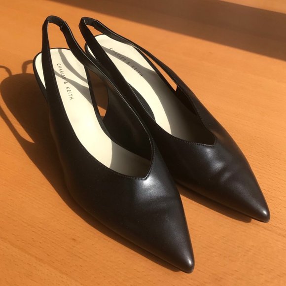 Charles & Keith Shoes - Charles & Keith Black Size 8 (EU 38) Black Pointy